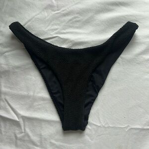 Daily Drills black wavy bikini bottoms
